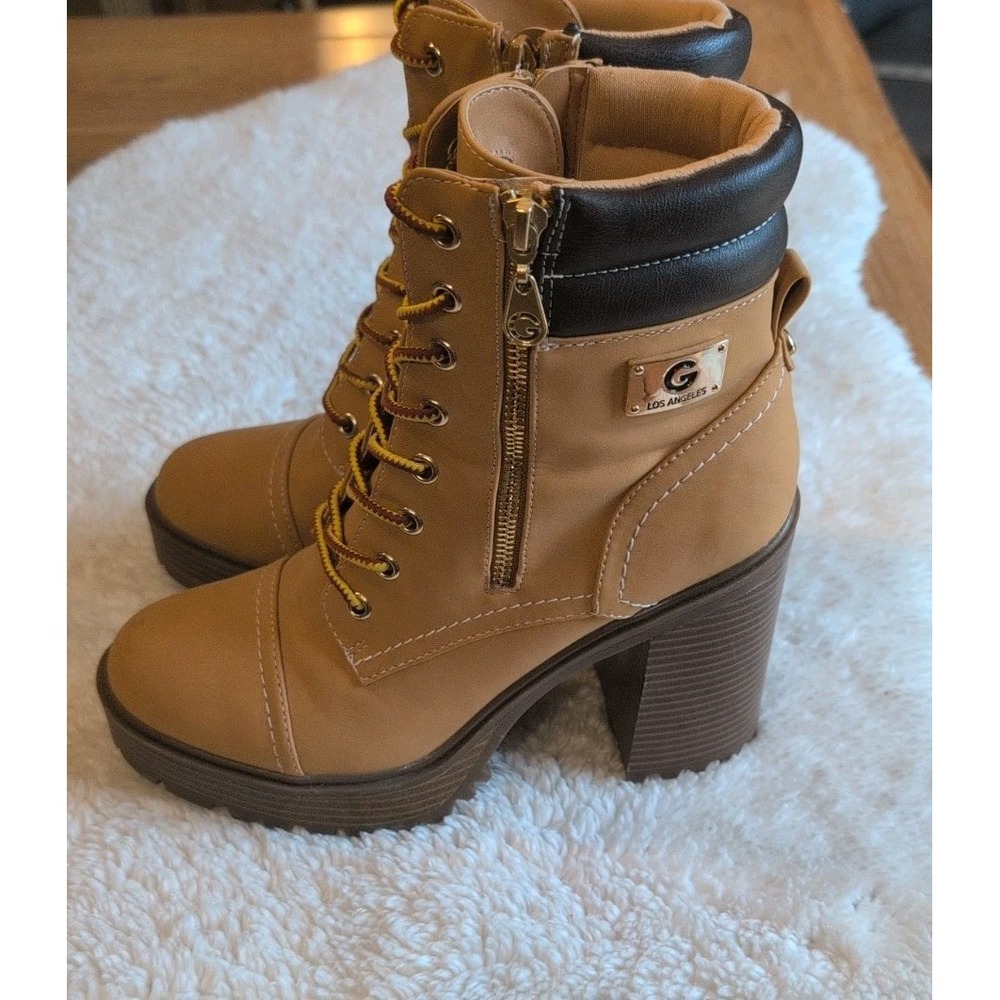 GBG Los Angeles Jalia Ankle Boots Women Sz 9 Natural Tan Lace Up Block Heel NWOB